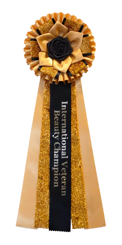 International Veteran Beauty CH glitter - Valioruusukkeet - 103634 - 1