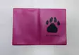 EU-passinkannet tumma pinkki Pet Passport - Vaihtuvat mallit - 602106 - 1